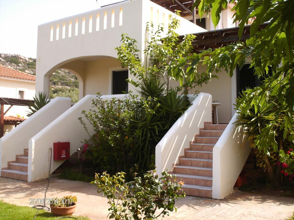 Tompras Village Demoniász-part Kültér fotó