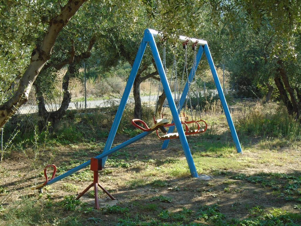 Tompras Village Demoniász-part Kültér fotó