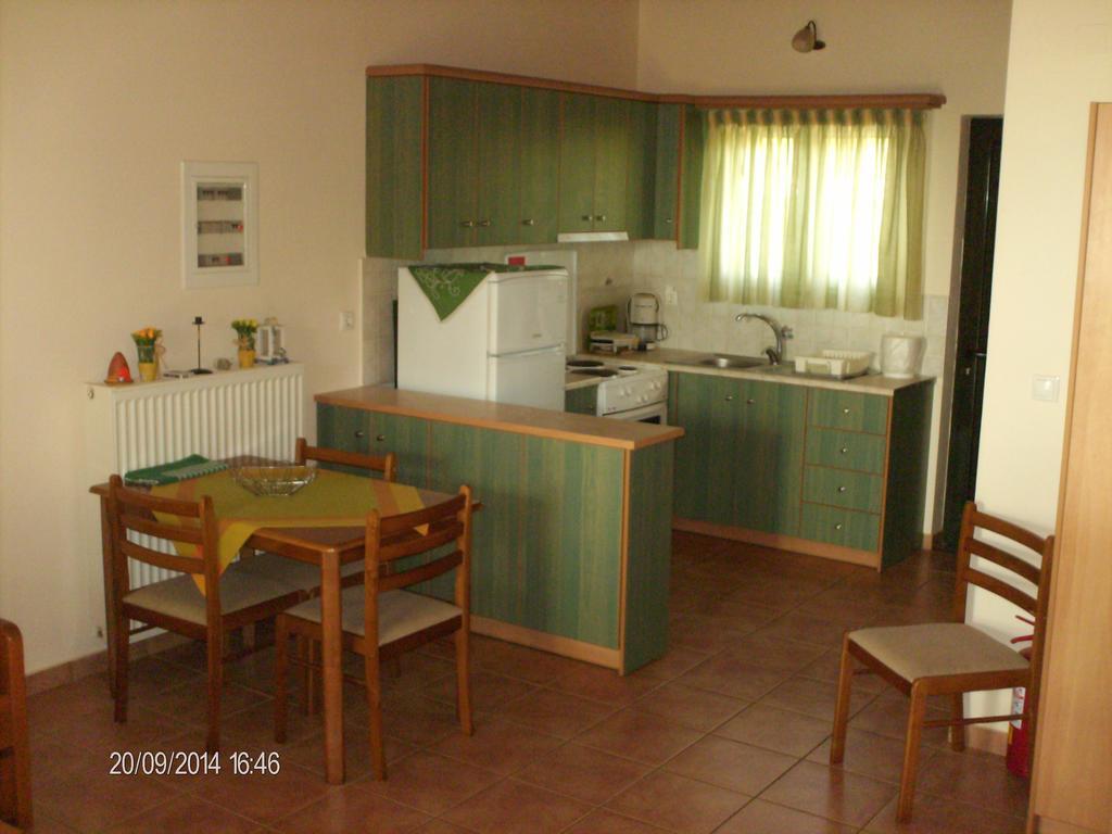 Tompras Village Demoniász-part Kültér fotó